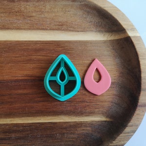 Pointy hollow drop clay cutter 35 mm