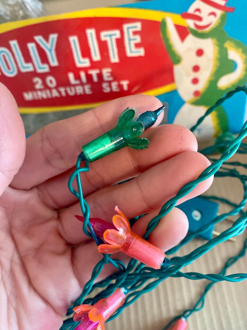 Vintage Box of HOLLY LITE 20 Lite Miniature Set WORKS Colorful Tulip