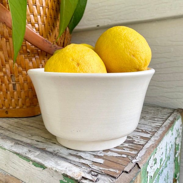 Vintage HAEGER 3833-6" U.S.A. White Bowl Planter Ceramic Pottery | MCM | Farmhouse Kitchen | Rustic Decor