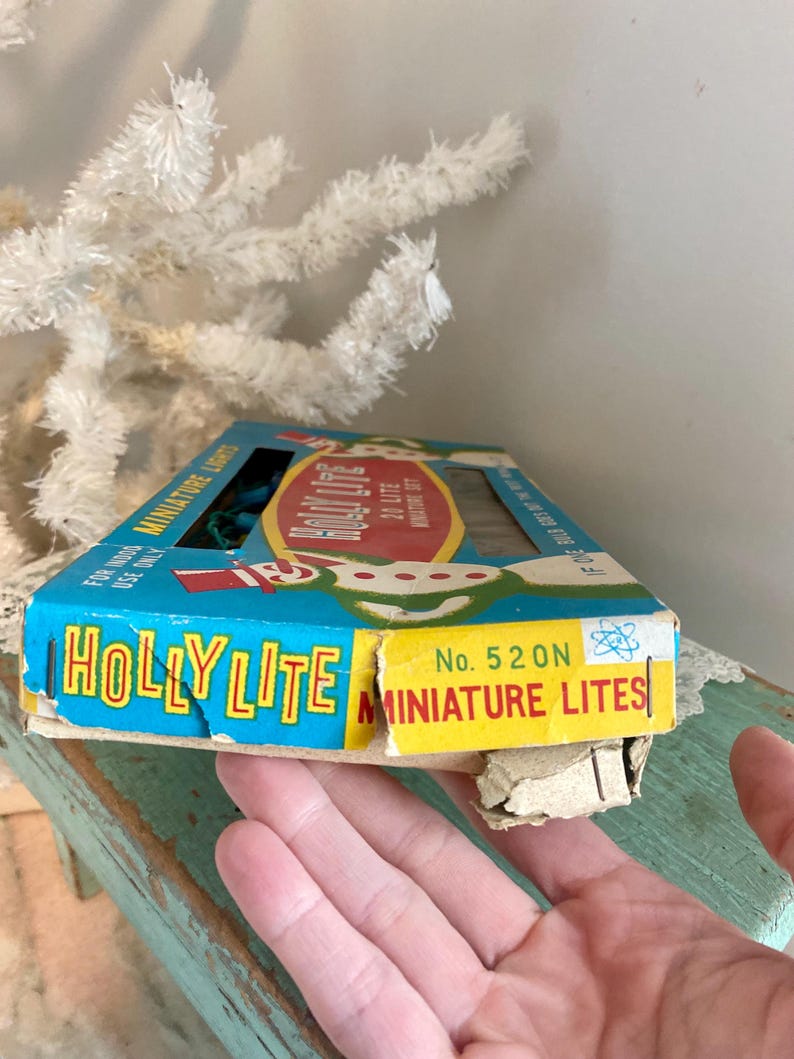 Vintage Box of HOLLY LITE 20 Lite Miniature Set WORKS Colorful Tulip