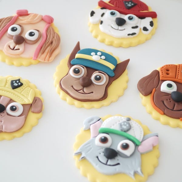 Fondant Patrol Dogs Cake Topper: Handmade Paw Decor