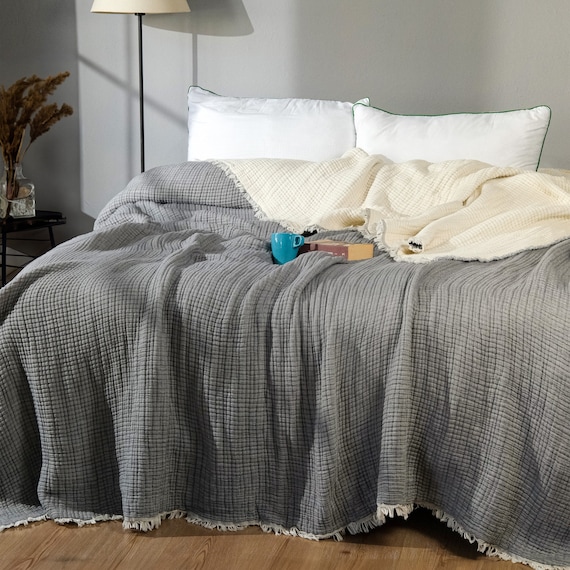 King Size Organic Muslin Cotton Comforter: 8-Layer Boho Bedspread