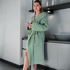 100% Cotton,Soft Absorbent Waffle Robe,Unisex Cotton Bathrobe