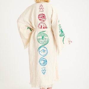 Kimono en mousseline Evil Eye fait main, caftan ethnique, robe de chambre, peignoir en coton bio, robe de yoga, cardigan boho en mousseline image 5