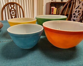 Vintage Pyrex Reverse Primary Mixing Bowls, NOS, Multicolor, Reverse Primary Mixing Bowls, Nesting Bowl, Green, Yellow, Orange, Blue