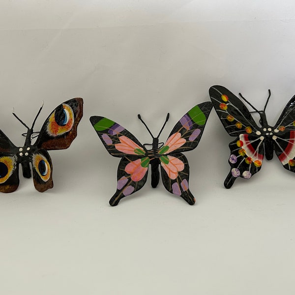 Vintage hangable Papier-mâché butterflies from Mexico