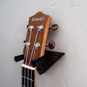 Soporte de guitarra y púa montado en la pared / Colgador de pared de  guitarra de roble /