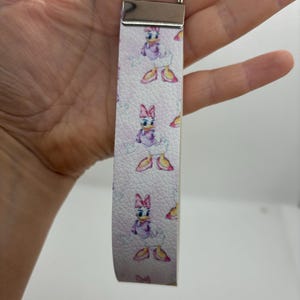 Daisy Duck key fob