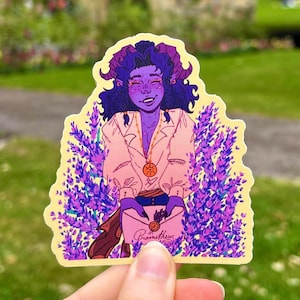 Pegatina inspirada en DnD de Tiefling con malla de lavanda: Prometeo