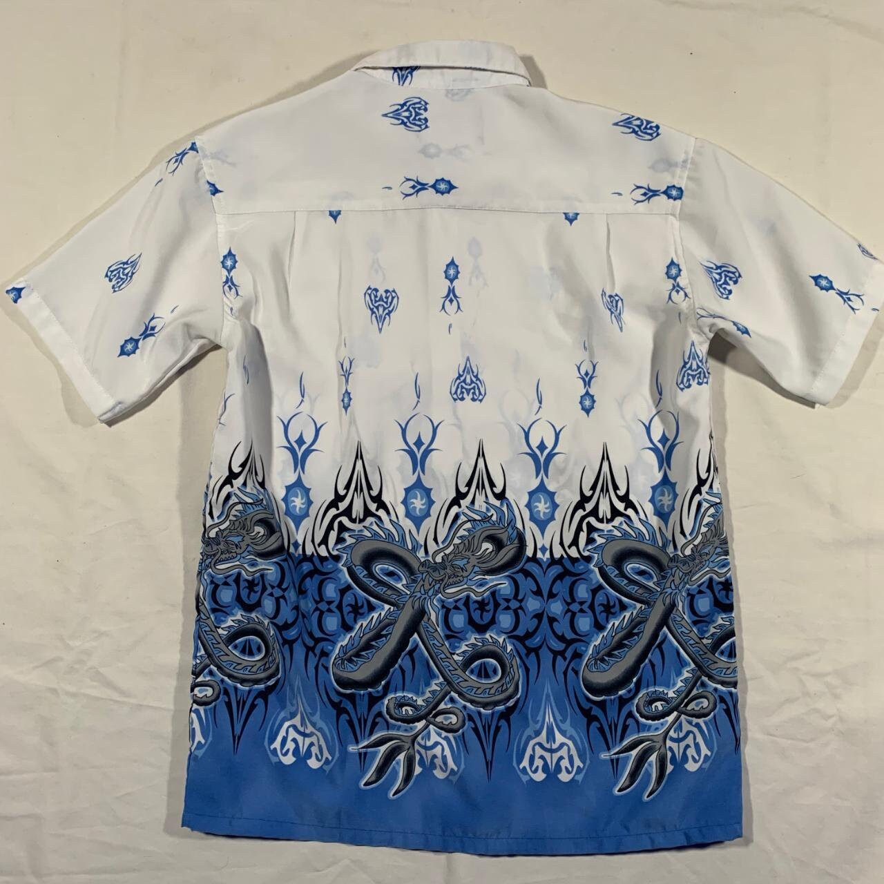 トップス 2000's \"Blue Dragon\" White Tee Size:L blue dragon 2000's shirt – único13