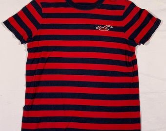 Chemise Hollister rayée rouge et bleu marine, taille large