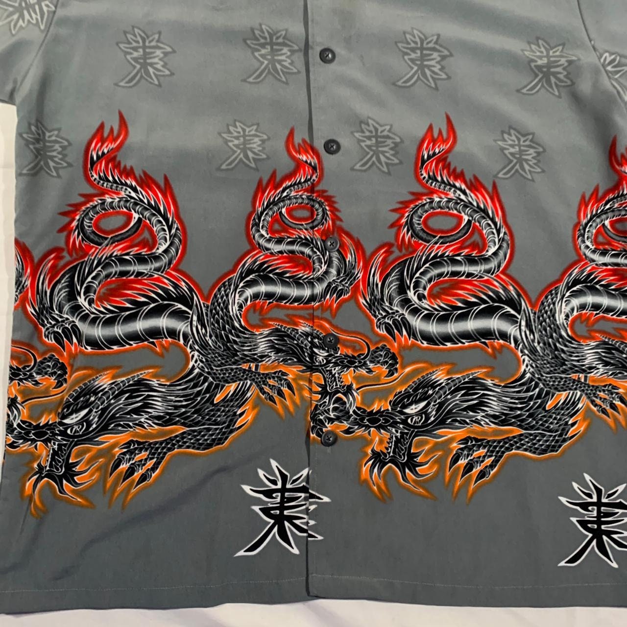 Vintage 90s / 2000s Y2k Grey Tribal Dragon Flame Fire Button up