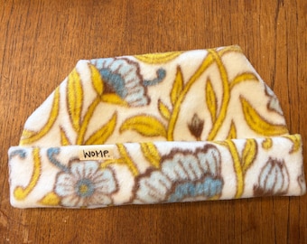 M: klassieke beanie met bloemen