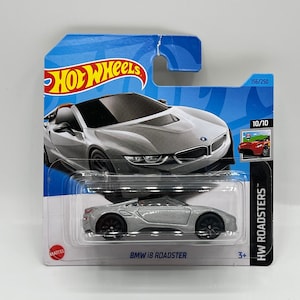 BMW i8 Roadster - Hot Wheels Roadsters edition, Diecast electric convertible sportscar, Miniature EV supercar, Collectible mini sedan car