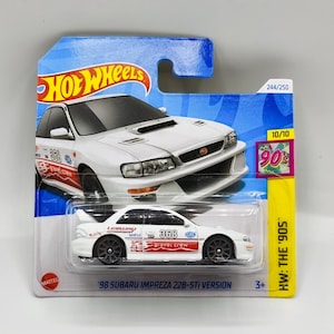 Subaru Impreza 22B-STi (versión 1998) - Hot Wheels de los 90, coche de rally Mattel en miniatura, coche de carreras 4x4, vehículo coleccionable de edición rara.