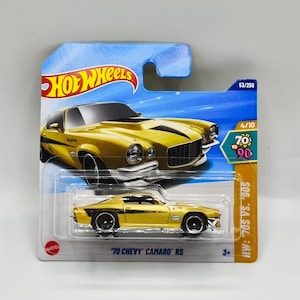 1970 Chevy Camaro RS - Hot Wheels 70&#39;s vs 90&#39;s edition, Diecast american muscle car, Miniature sports coupe, Collectible rare oldschool car