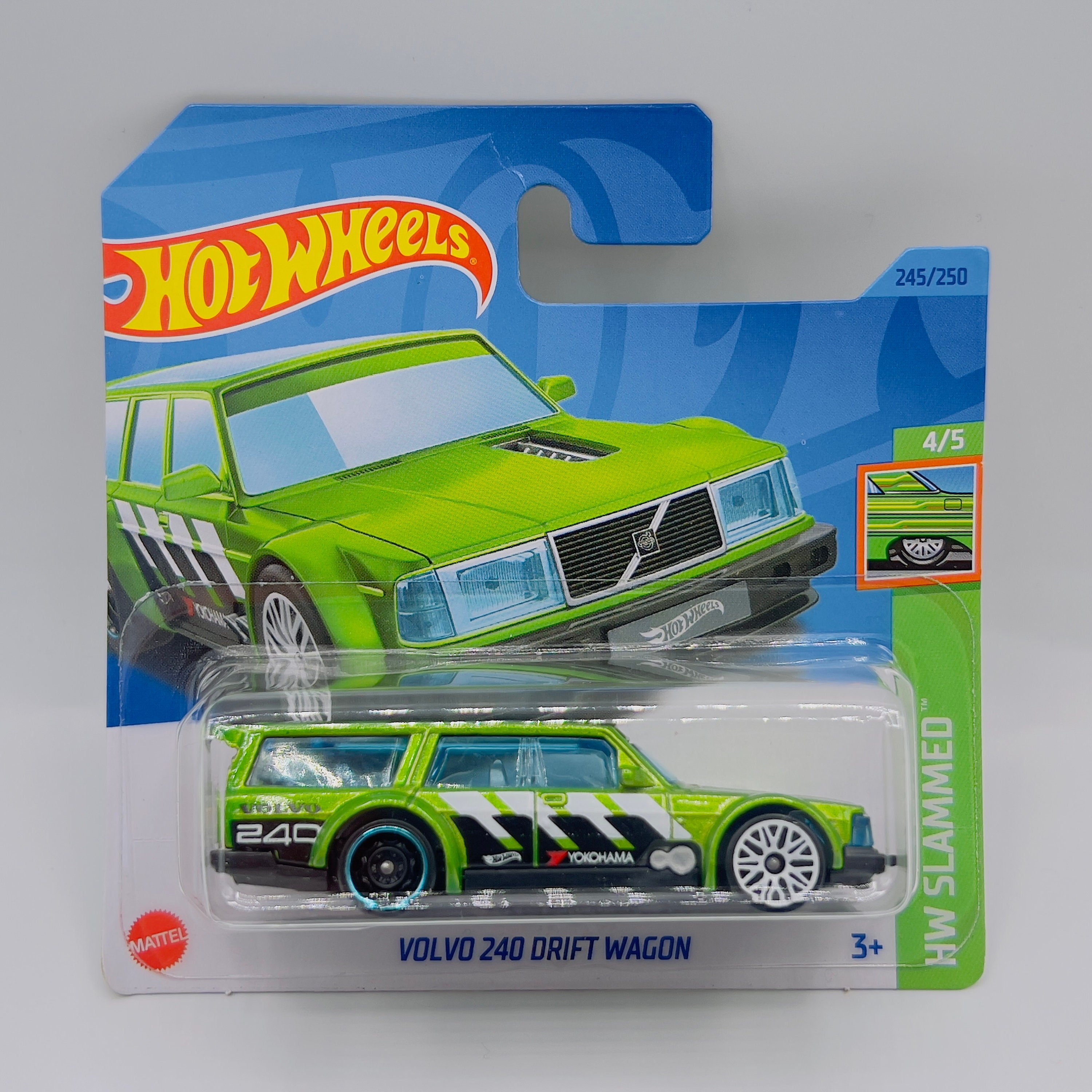 ボルボ 240 ドリフトワゴン：ホットウィール ダイキャスト レースカー