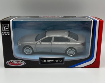 1:46 Scale BMW 760Li - Premium collectible diecast model, German luxury and performance in miniature models, Limousine class mini vehicle