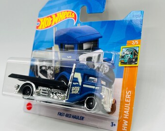 Hot Wheels Fast-Bed Hauler - 2014 Series Car #105/250 - Collector Die-Cast Vehicle