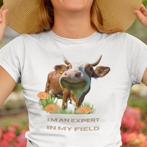 Cow T shirt, cow T-shirt, Farm Shirt, Farm T-shirt, Graphic Tee, Country Tee, Country T-shirt, funny cow, Farmer gift