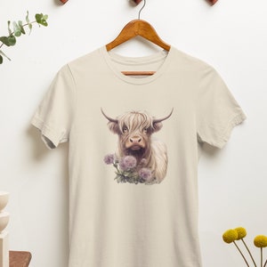 Highland cow T shirt cow T-shirt farm shirt, Scottish cow Scotland country T-shirt farmer gift for cow lovers heifer tee shirt