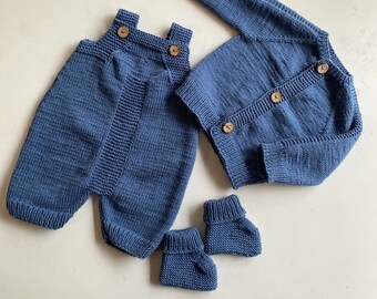 Ropa de bebé de punto para niño, cárdigan de ganchillo para bebé azul marino para regalo de recién nacido, suéter de punto hecho a mano, conjuntos de bebé de ganchillo para regalo de bebé