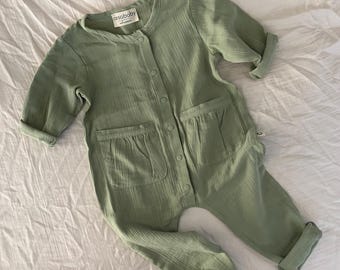 Sage Green Baby Romper – Organic Muslin Jumpsuit | Soft Long Sleeve Baby Outfit | Boho Baby Shower Gift