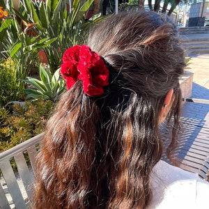 Ruby Velvet Scrunchies, Hair Tie, Handmade Scrunchies, Hair Accessories, Soft Velvet, Special Occasions, Crochet Scrunchies, Crochet Gifts