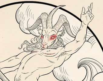 Può includere: Illustrazione in bianco e nero di una figura con testa di capra che cavalca una scopa attraverso le nuvole, all'interno di una cornice circolare. La figura ha gli occhi rossi ed è nuda, con un fisico muscoloso e gambe di capra. Sfondo color crema.