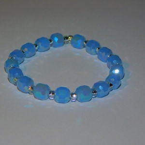 Periwinkle Glass Bracelet