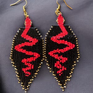 Handmade stained glass desert snake fringe earrings, Arizona, western earrings, statement jewelry, beadwork, rattlesnake, snake earrings