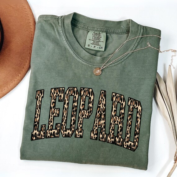 Comfort Colors® Leopard Shirt, Leopard Print Shirt, Animal Print Graphic Tee, Wild Leopard Shirt, Leopard Shirt for Women, Oversized Shirt