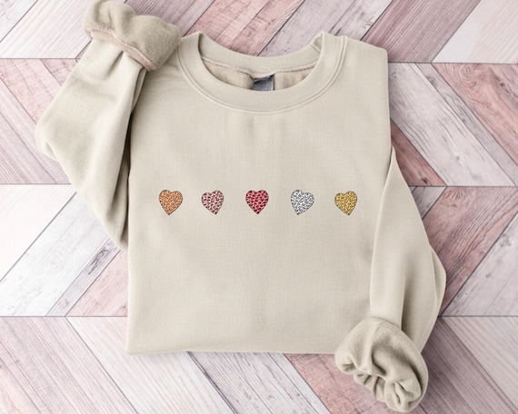 Valentine's Day Crewneck Sweatshirt with Mini Leopard Hearts