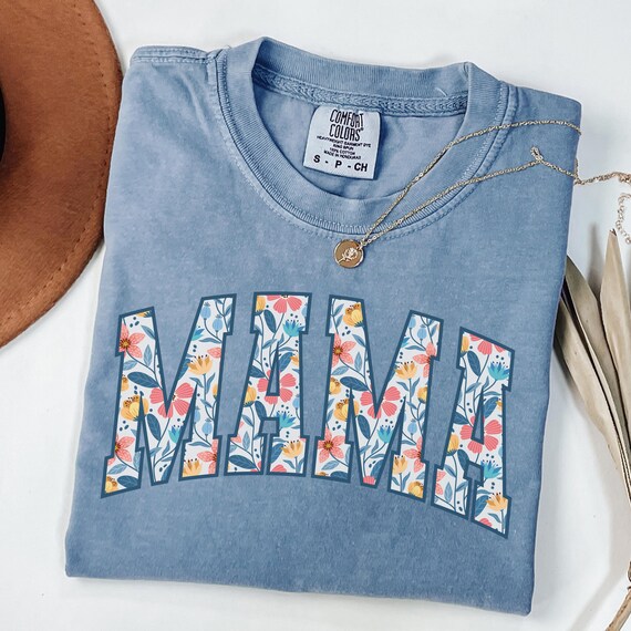 Comfort Colors® Mama T-Shirt, Floral Mom Spring Tee, Trendy Mom Tshirt, Women's Flower Mama Shirt, Spring Pregnancy Reveal Gift for New Mom
