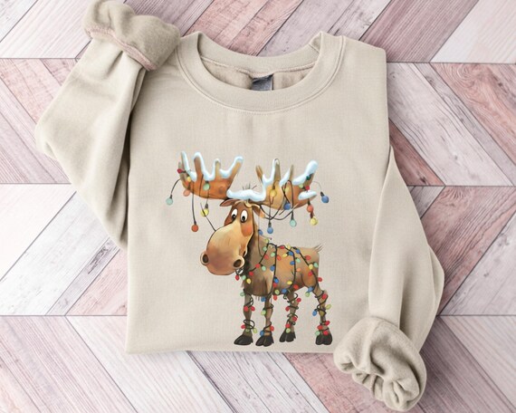 Vintage Reindeer Sweatshirt, Cute Christmas Sweatshirt, Retro Reindeer Sweatshirt, Merry Christmas Sweatshirt, Christmas Reindeer Sweatshirt