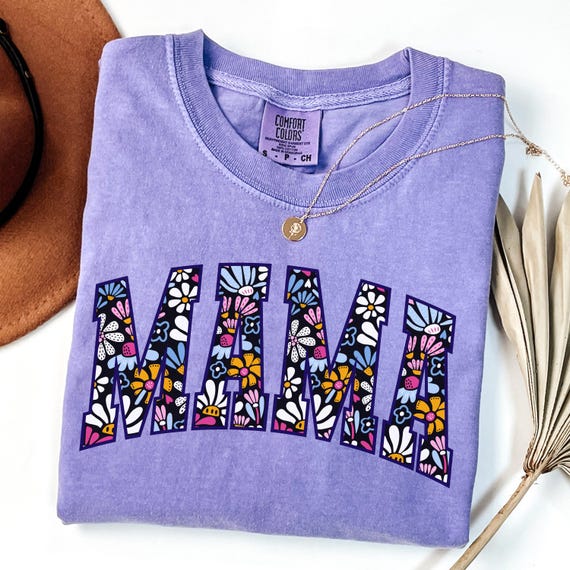 Comfort Colors® Mama T-Shirt, Trendy Mom Tshirt, Women's Flower Mama Shirt, Floral Mom Spring Tee, Spring Pregnancy Reveal Gift for New Mom