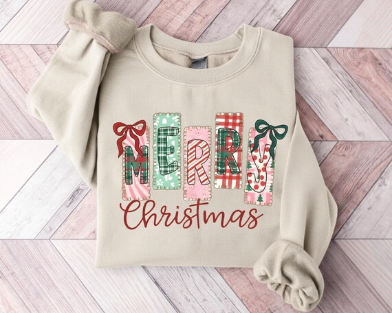 Merry Christmas Sweatshirt, Patchwork Holiday Sweater, Cute Christmas Shirt for Women, Retro Cozy Xmas Sweatshirt Gift