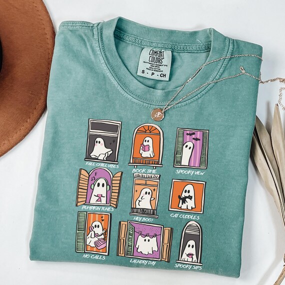 Comfort Colors® Cute Ghost Shirt, Halloween Cat Tee, Retro Pumpkin Shirt Halloween, Fall Ghost Shirt, Spooky Season Shirt,Cozy Halloween Tee