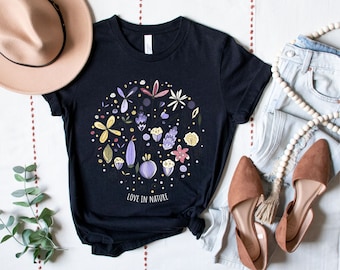 Wildflower T-shirt, Wild Flowers Shirt, Floral T-shirt, Flower Shirt, Gift for Women, Ladies Shirts, Best Friend Gift