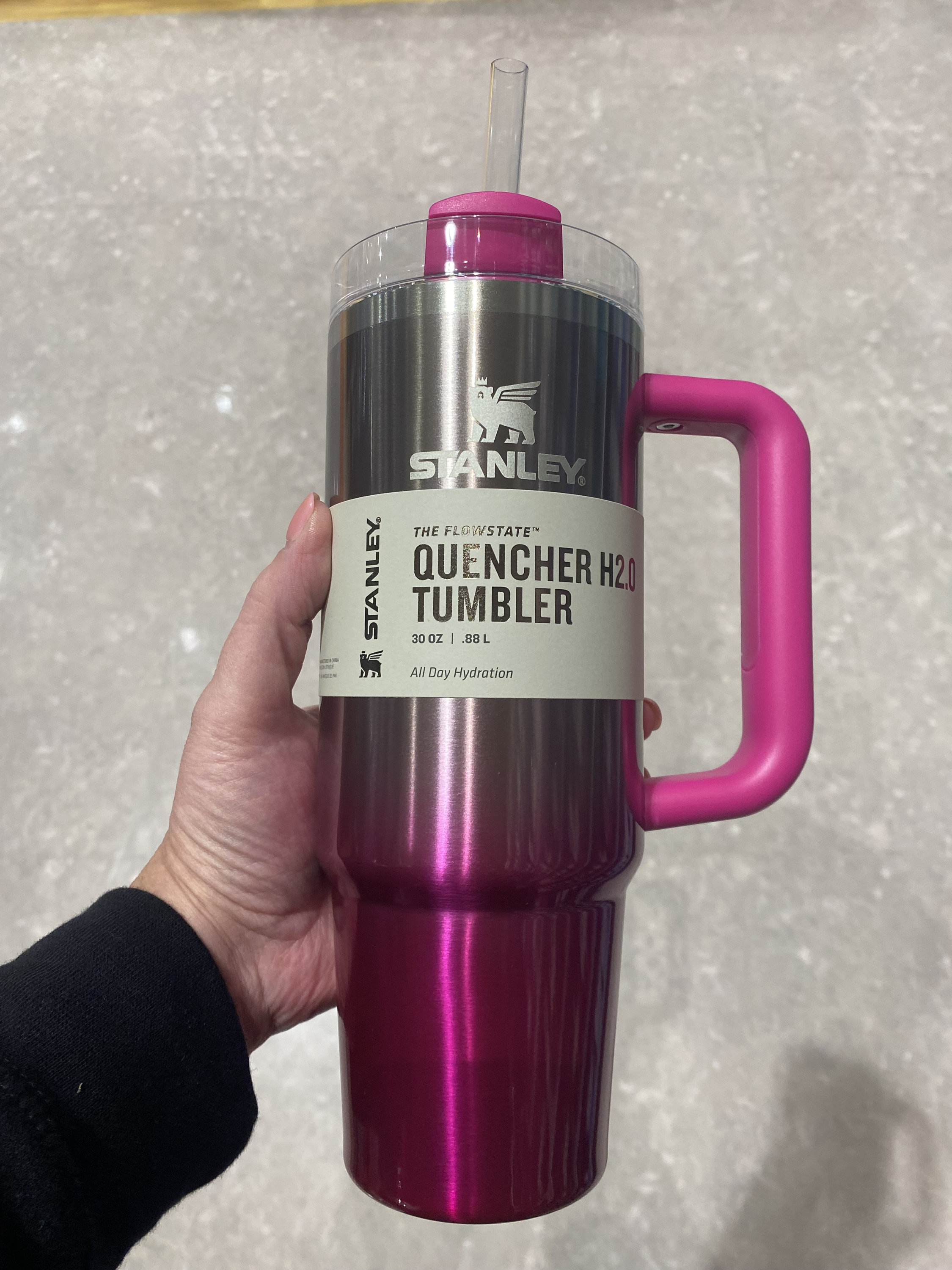 Stanley 30 Oz Quencher Flowstate Tumbler Hot PINK (rare) Barbie Pink