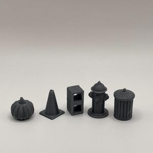 5 Mini Monopoly Steine, Grau, Kunststoff, Mini Brettspiel Steine