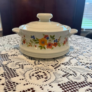 Caçarola retrô de cerâmica com tampa, estampa floral, estilo anos 70/80 - Asse, sirva e armazene "Flores Doces" - Japão