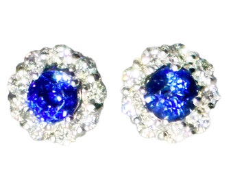 5900 2.00Ct White Gold Sapphire and Diamond Women's Halo Stud Earrings 14Kt