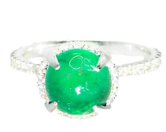 5800 3.30Ct White Gold Emerald Cabochon and Diamond Antique Design Ring 18Kt