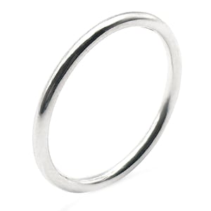 Platinum .950 1.5mm Comfort Fit Women's Wedding Band Ring Size 6