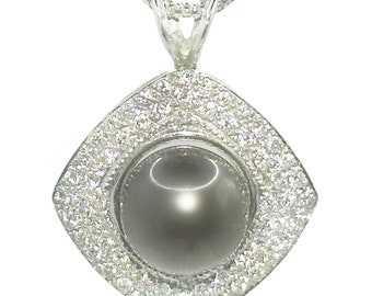 7500 2.00Ct White Gold Black Tahitian Pearl and Diamond Pave Necklace 18Kt