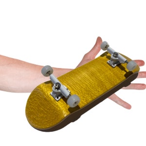 Brudal Boards Pro Mini Finger Skateboard – Escolha sua combinação de cores personalizada! Placa de dedo de madeira Ultimate Sport Training Props