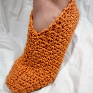 quick romantic vintage retro slipper, cottage core literary themed house sock, PDF digital download easy crochet pattern for beginners