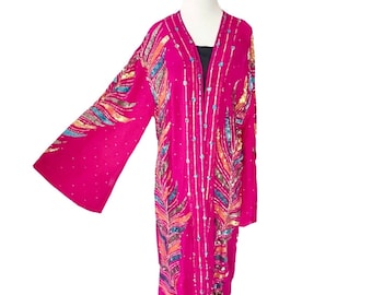 Vintage Pink Kimono Duster Robe mit Pailletten, hergestellt aus indischem Vintage Sari, Kimono, nachhaltiger, wiederverwendeter, einzigartiger Kimono