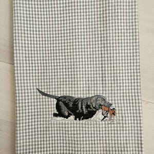 Hunting Dog with Duck towel. Machine Embroidered Personalized Kitchen Accent Towel. Custom Hunting Bathroom Hand Towel.